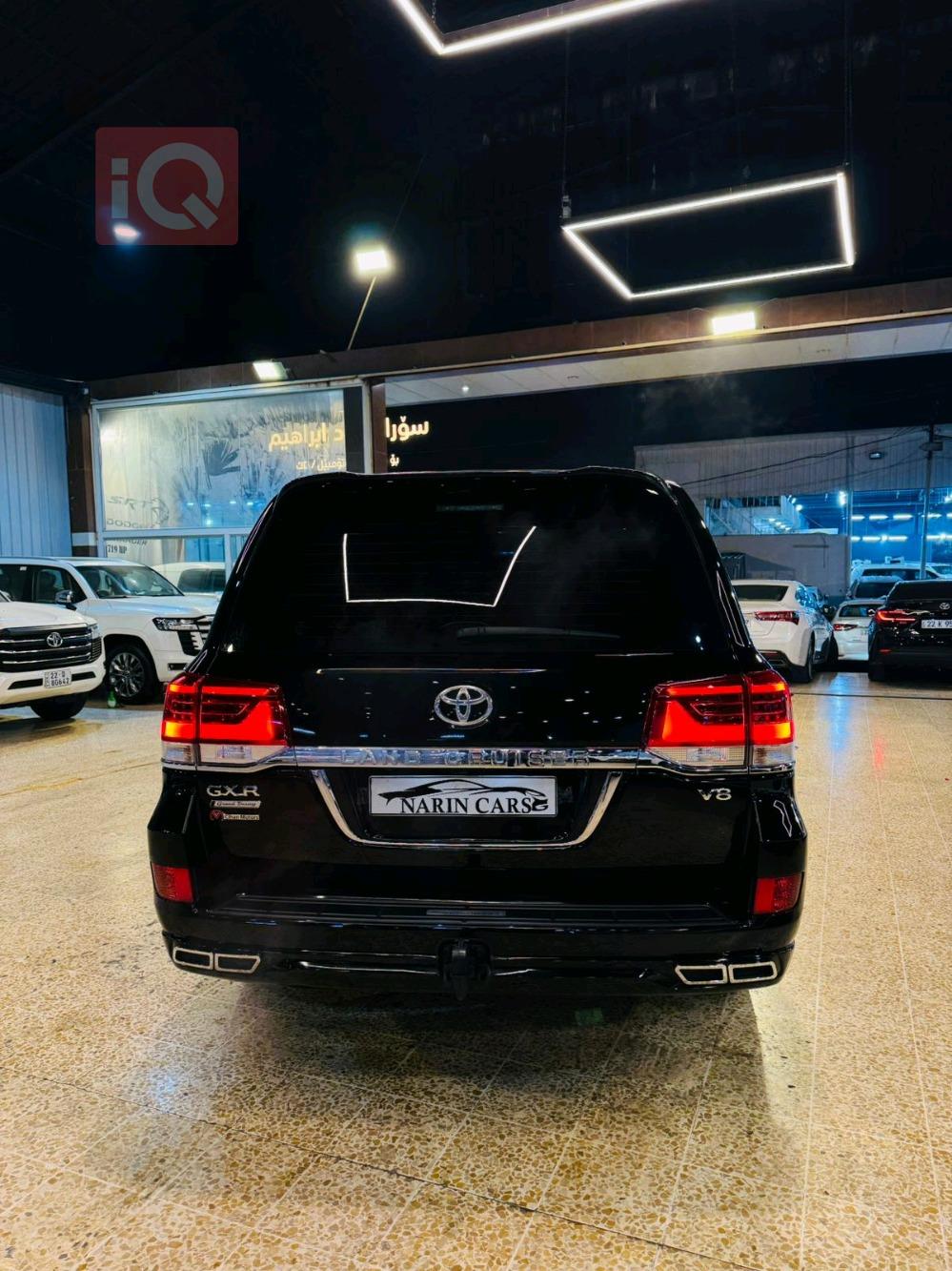 تويوتا لاندكروزر